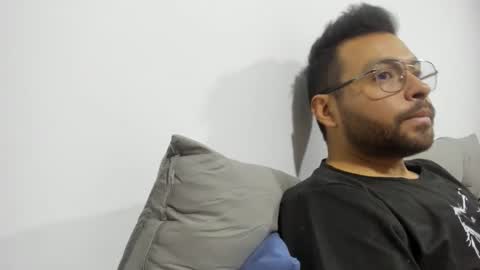 cumcamok online show from April 1, 2026, 11:57 pm