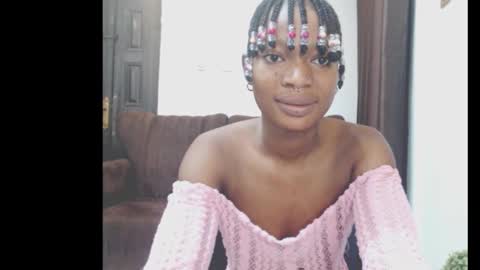 cumebony_petit online show from March 13, 2026, 6:42 am