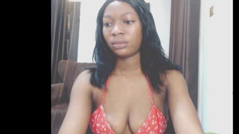cumebony_petit online show from March 19, 2026, 6:39 am