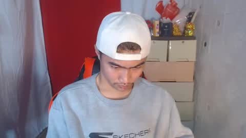 ask me online show from November 30, 2025, 1:48 pm