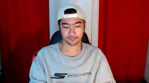 Snapshot of cumhavefun25 chatting on May 29, 2026, 9:57 pm ask me online show from May 29, 2026, 9:57 pm