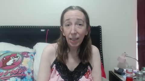 Snapshot of cuminbeth chatting on May 3, 2026, 8:37 pm CumInBeth online show from May 3, 2026, 8:37 pm