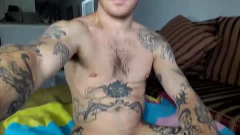 Charlie Mitchell   online show from November 21, 2025, 9:35 pm