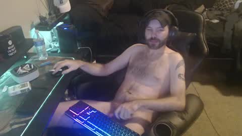 cumslinger2003 online show from December 7, 2024, 5:37 am