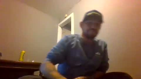 Snapshot of cuntreeboy68 chatting on December 3, 2024, 2:58 am Bash online show from December 3, 2024, 2:58 am