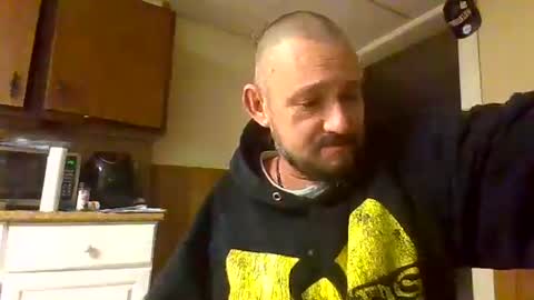 Snapshot of cuntreeboy68 chatting on December 23, 2024, 10:55 pm Bash online show from December 23, 2024, 10:55 pm