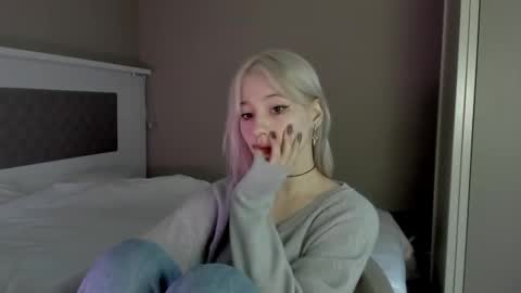 Snapshot of cupcakesoul chatting on April 5, 2026, 2:03 pm cupcakesoul online show from April 5, 2026, 2:03 pm