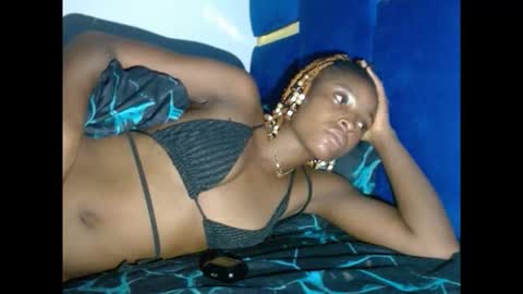 cupidxdoll online show from March 25, 2026, 5:13 am