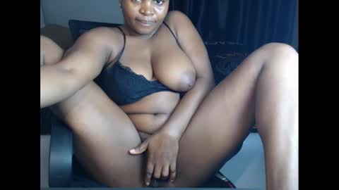 chloe online show from December 17, 2024, 6:09 pm