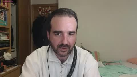 curiosillo1983 online show from September 16, 2025, 12:55 am