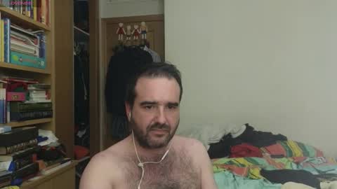 curiosillo1983 online show from September 28, 2025, 3:23 am