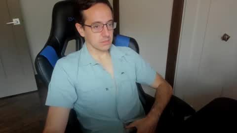 curious_10 online show from October 15, 2025, 12:05 pm