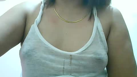 curious_girl247 online show from January 9, 2025, 8:33 pm