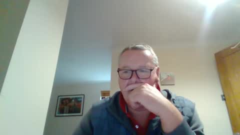 Snapshot of curiousax77 chatting on January 12, 2025, 12:01 pm curiousax77 online show from January 12, 2025, 12:01 pm