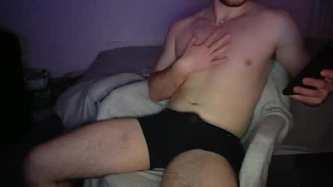 Snapshot of curiousharryxx chatting on February 28, 2025, 10:28 pm BritishHarry online show from February 28, 2025, 10:28 pm