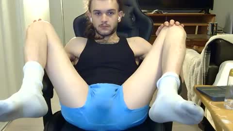 curiouss25 online show from January 12, 2026, 6:35 pm