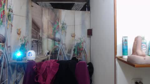 Vannesa online show from March 14, 2026, 11:26 am