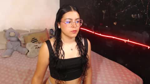 Snapshot of curlycool chatting on January 21, 2025, 2:00 am Max and Cata online show from January 21, 2025, 2:00 am