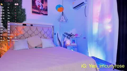 Snapshot of curlyrose_ chatting on September 13, 2025, 6:40 pm Rose online show from September 13, 2025, 6:40 pm