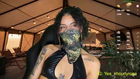 Snapshot of curlyrose_ chatting on October 27, 2025, 11:09 pm Rose online show from October 27, 2025, 11:09 pm