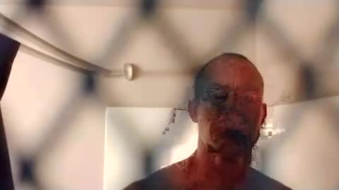 curvedtotheleft796936 online show from October 5, 2025, 4:55 am