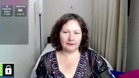 Snapshot of curvy_girlz chatting on September 27, 2025, 4:34 pm curvy_girlz online show from September 27, 2025, 4:34 pm