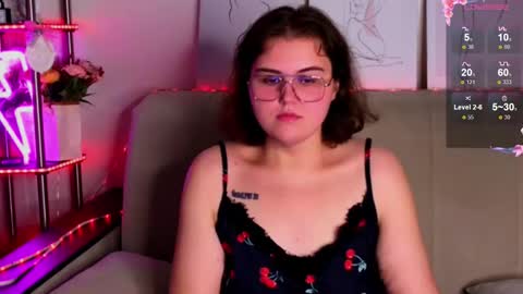 Jane  online show from October 17, 2025, 8:17 am