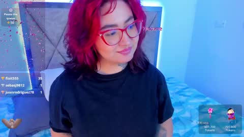 Snapshot of curvybaddie chatting on January 31, 2025, 2:58 am A online show from January 31, 2025, 2:58 am