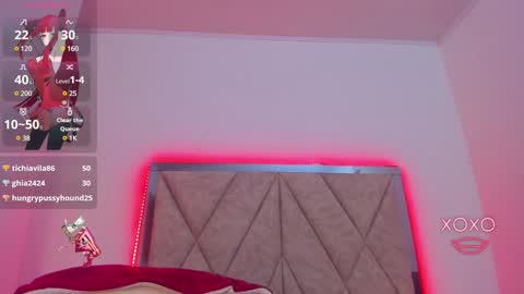 Snapshot of curvybaddie chatting on February 26, 2025, 12:49 am A online show from February 26, 2025, 12:49 am