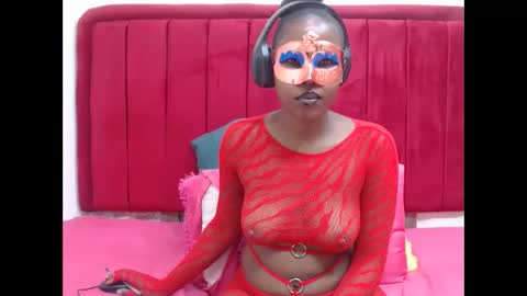 CurvyBootiliscious88 online show from April 28, 2026, 8:41 am