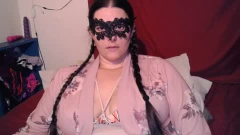 Snapshot of curvygamerceline chatting on July 2, 2026, 3:17 am Celine Fawe online show from July 2, 2026, 3:17 am