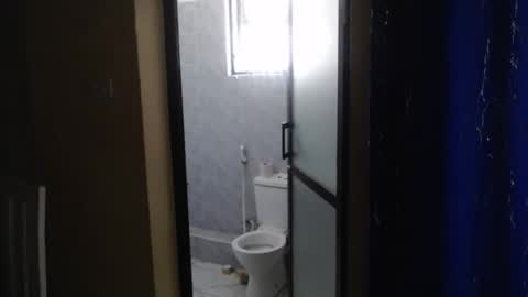 curvyjoan online show from January 28, 2025, 7:32 am