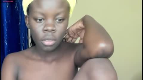 curvyjoan online show from January 29, 2025, 10:48 am