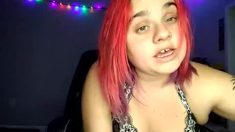 Lucifina ganja kittens online show from December 8, 2024, 6:33 am