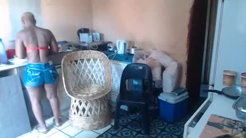 curvypear76x online show from December 6, 2024, 8:37 am