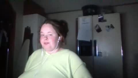 dahlia -kim online show from October 5, 2025, 7:07 am