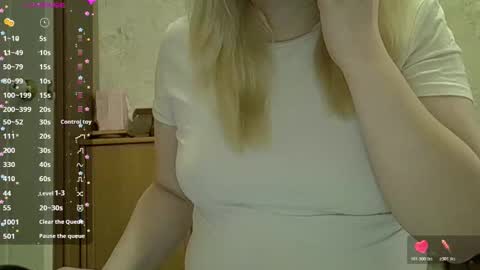 Snapshot of curvywild_lady30 chatting on February 26, 2026, 10:58 am Curvy online show from February 26, 2026, 10:58 am