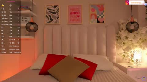 Snapshot of cute__cherry_ chatting on March 3, 2026, 8:37 pm Amber online show from March 3, 2026, 8:37 pm