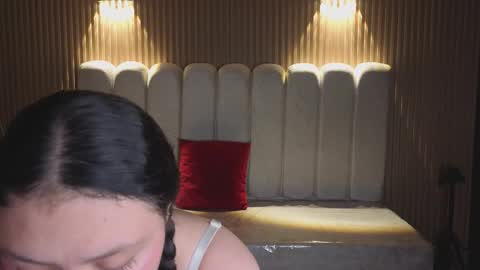 cute_angel_1 online show from February 11, 2026, 2:49 am