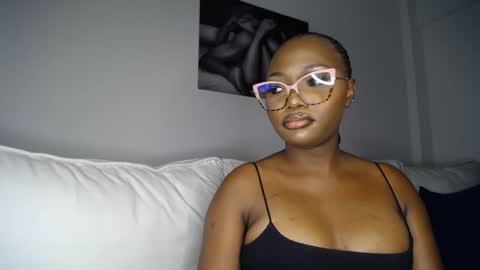 Liya online show from February 18, 2025, 4:05 pm