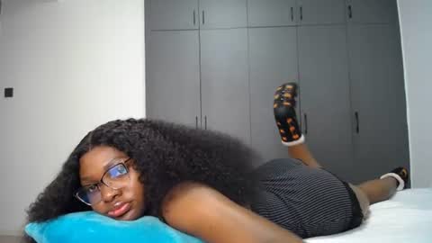 Snapshot of cute_ass18 chatting on July 18, 2026, 3:54 am Liya online show from July 18, 2026, 3:54 am