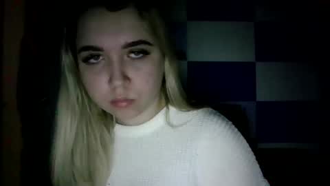 Snapshot of cute_beauty05 chatting on October 23, 2025, 9:35 pm cute_beauty05 online show from October 23, 2025, 9:35 pm