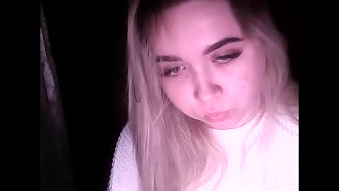 Snapshot of cute_beauty05 chatting on October 24, 2025, 4:14 pm cute_beauty05 online show from October 24, 2025, 4:14 pm