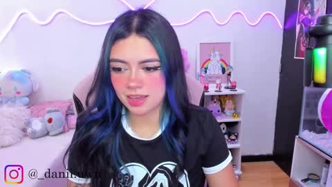 Snapshot of cute_dani__ chatting on September 10, 2025, 9:04 pm Dani online show from September 10, 2025, 9:04 pm