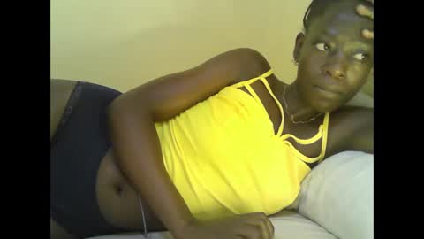 Snapshot of cute_doria chatting on February 13, 2025, 2:09 pm cute_doria online show from February 13, 2025, 2:09 pm