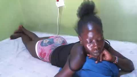 Snapshot of cute_doria chatting on October 7, 2025, 3:25 am cute_doria online show from October 7, 2025, 3:25 am