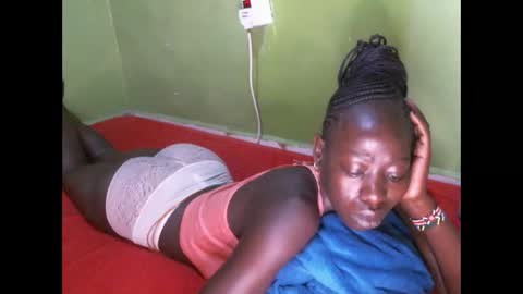 Snapshot of cute_doria chatting on October 15, 2025, 3:28 am cute_doria online show from October 15, 2025, 3:28 am