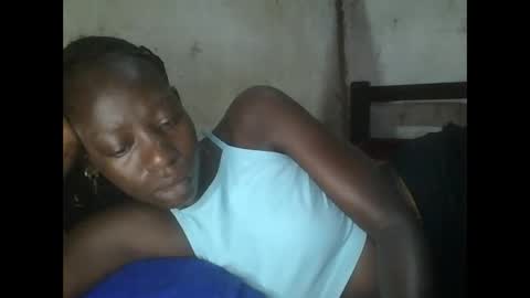 Snapshot of cute_doria chatting on November 12, 2025, 6:25 am cute_doria online show from November 12, 2025, 6:25 am