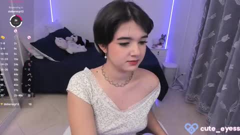 Cute online show from October 1, 2025, 8:26 pm