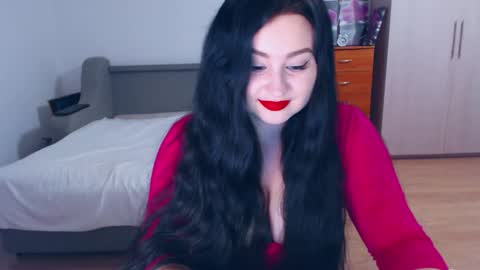 cute_jes online show from December 24, 2024, 4:40 pm